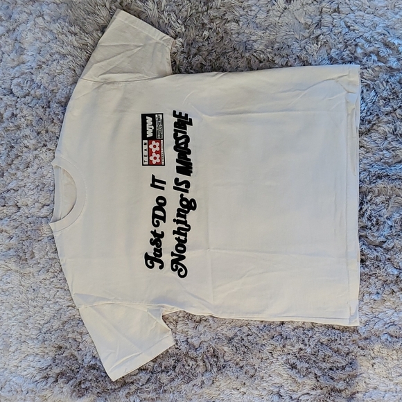 Vandy the Pink Graphic T-shirt (Size M) - Picture 1 of 4